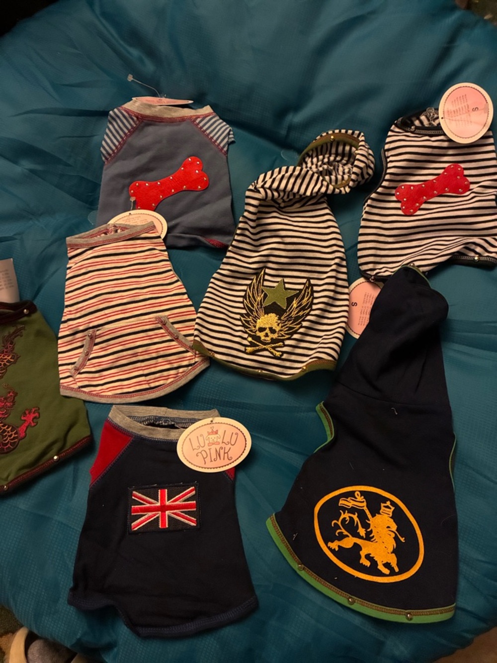 Bundle 8- 6-10 pounds small
7 pieces
New with tags
Lulu Pink pet clothes